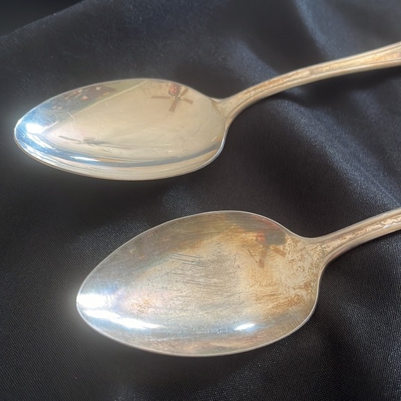 Vintage ‘BRIDE SILVERPLATE’ Serving Spoons~Set of 2 - Picture 3 of 8